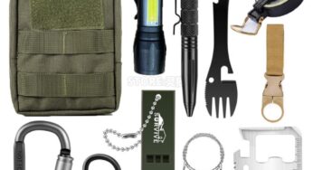 L112 Outdoor Flashlight Survival Kit Set Travel Camping Multi-Tools Aid Kit Hiking Hunting Emergency Hiking Accessories